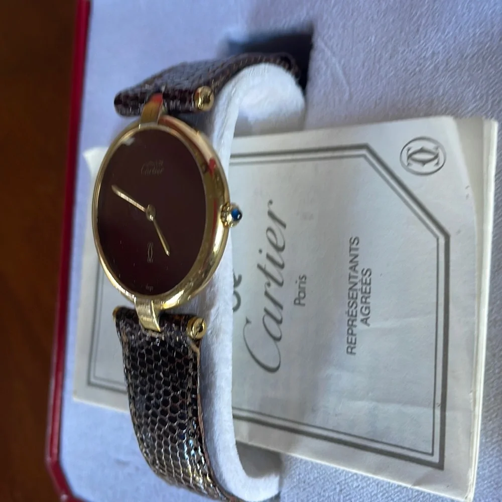 Cartier Paris,Must de Cartier Argent, absolutely Beautiful, unisex 30MM size